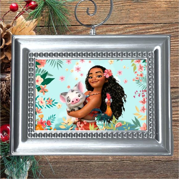 Moana Movie Memorabilia Christmas Tree Ornament - Picture 1 of 3